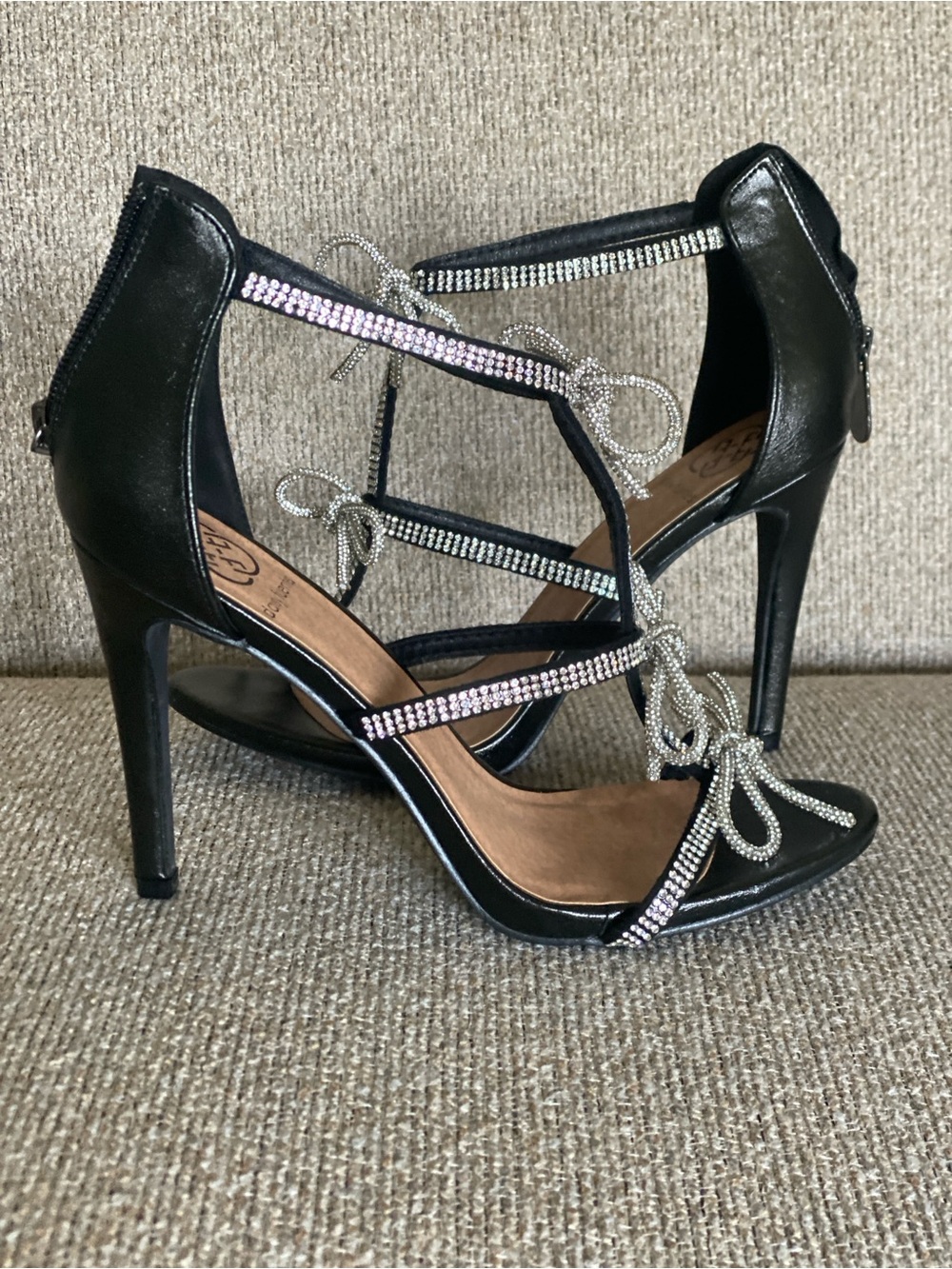 Daisy Fuentes party shoes
